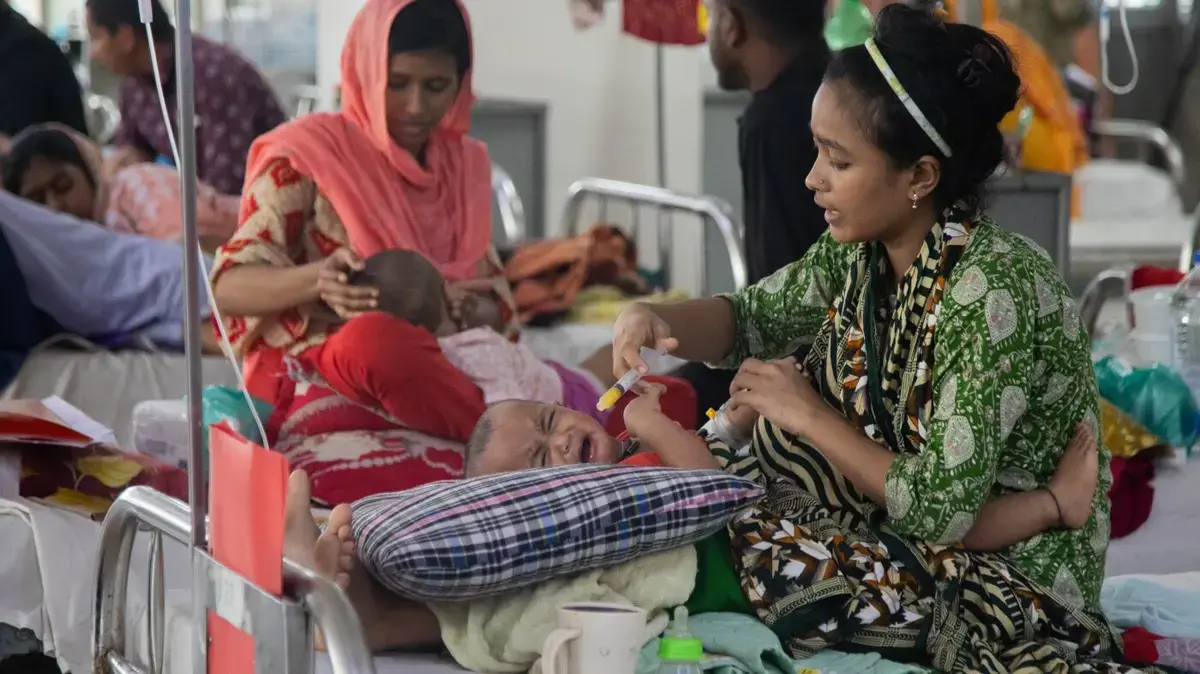 Epidemia mortală din Bangladesh: peste 500 de copii decedați