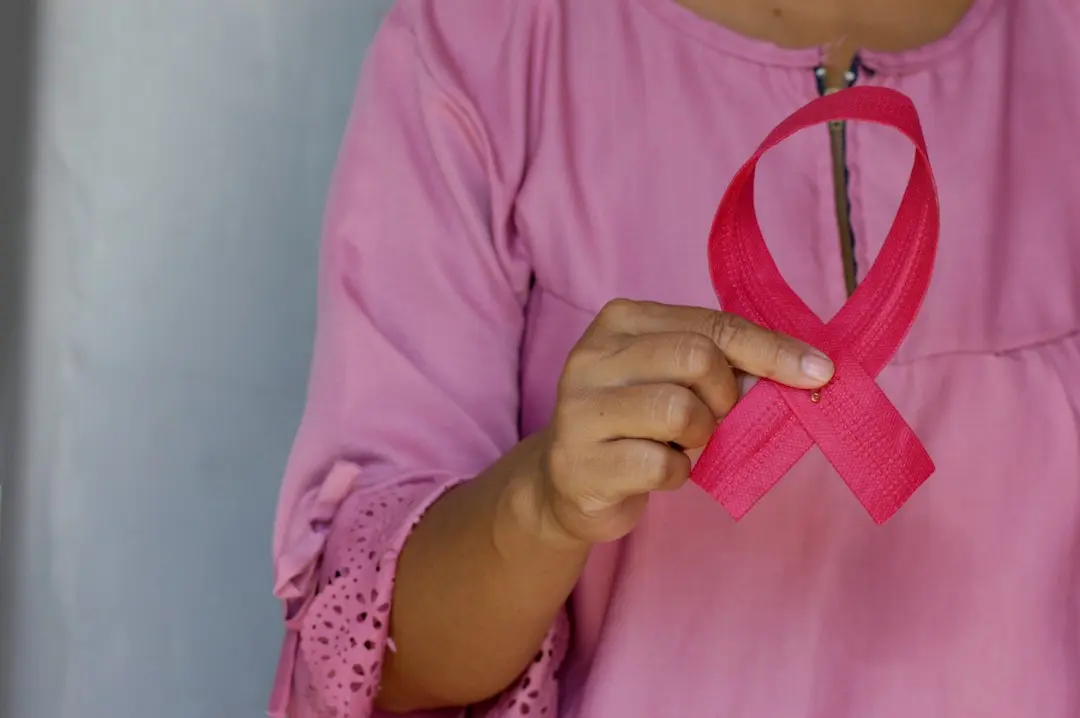 Cancerul la copii: Cum să recunoști semnalele de alarmă pe care mulți le ignoră