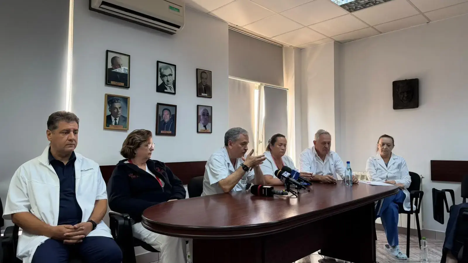 Premieră medicală la Fundeni: Primul transplant hepatic robotic din România